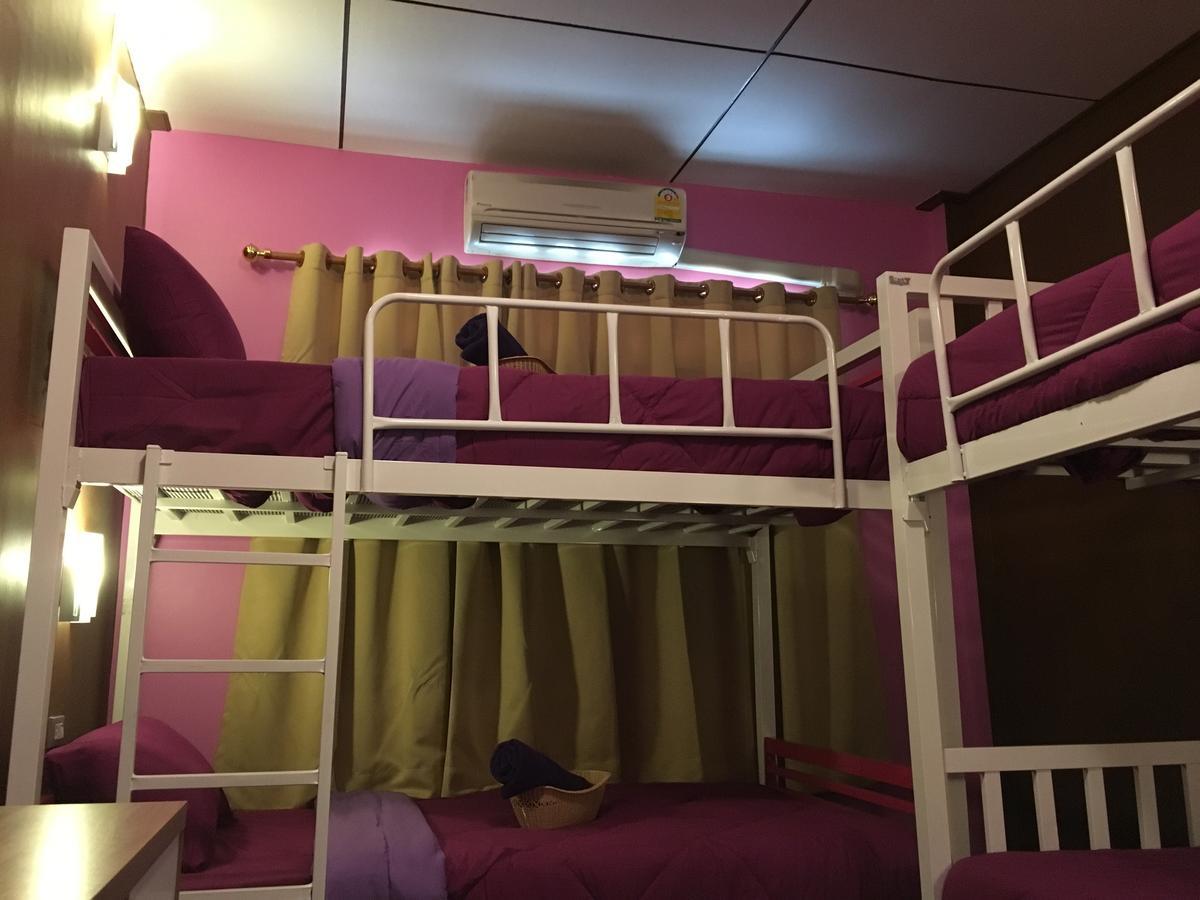Resting Place Hostel Mueang Kao Екстериор снимка