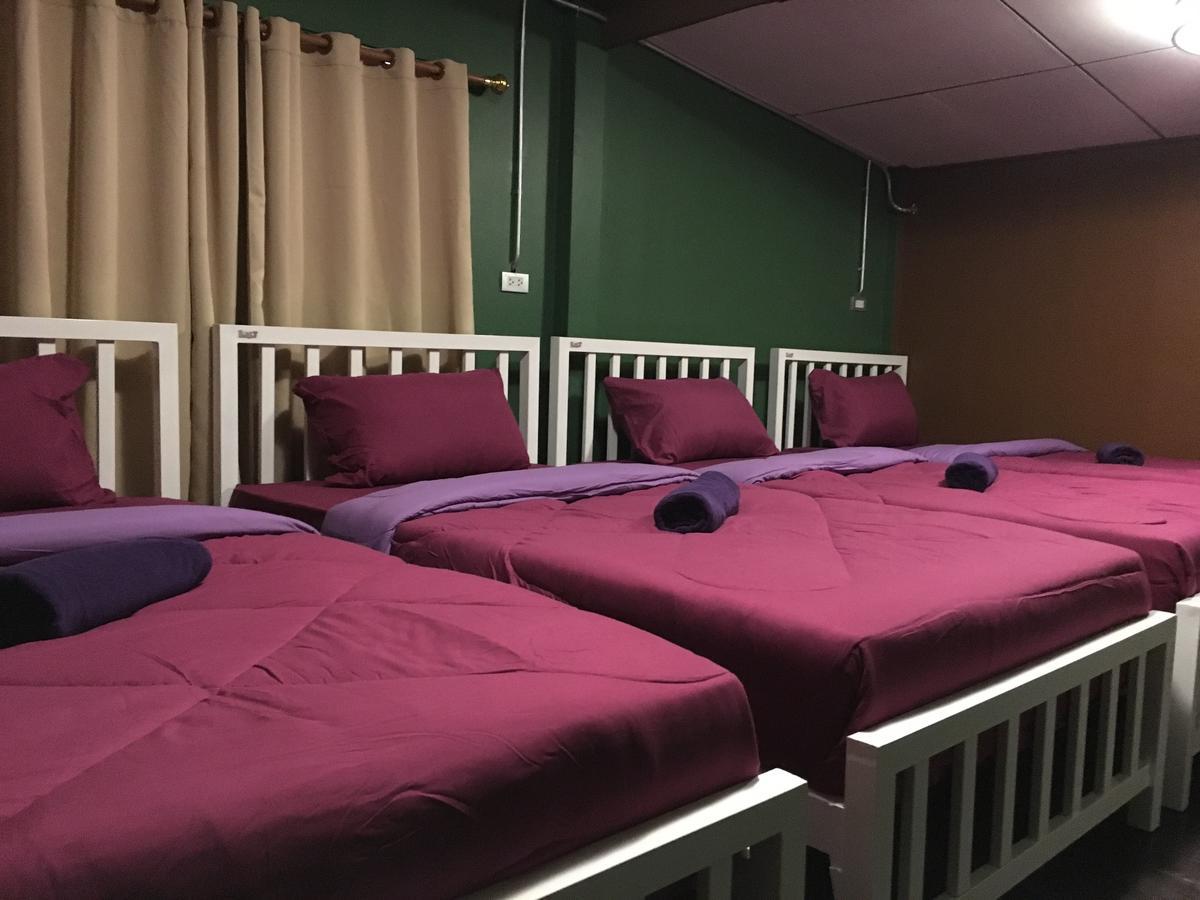 Resting Place Hostel Mueang Kao Екстериор снимка