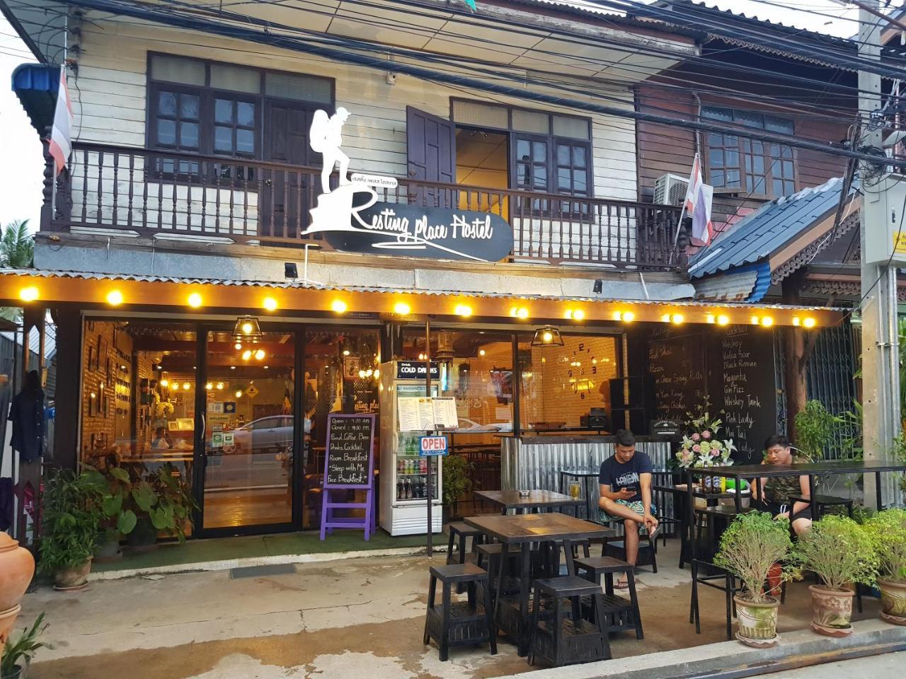 Resting Place Hostel Mueang Kao Екстериор снимка
