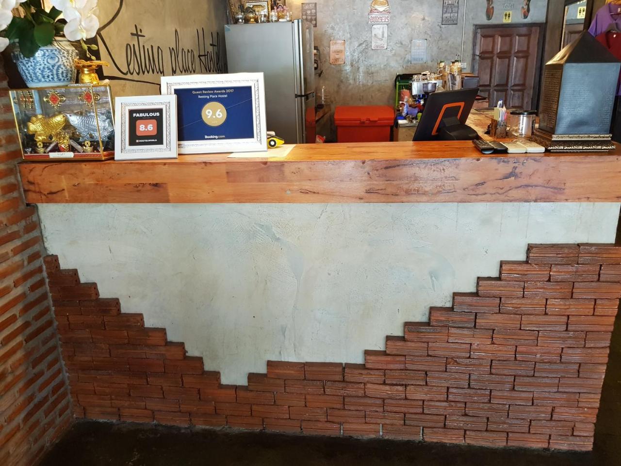 Resting Place Hostel Mueang Kao Екстериор снимка