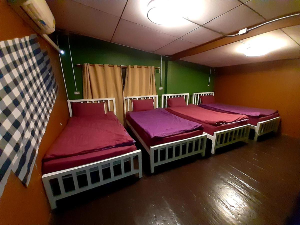 Resting Place Hostel Mueang Kao Екстериор снимка