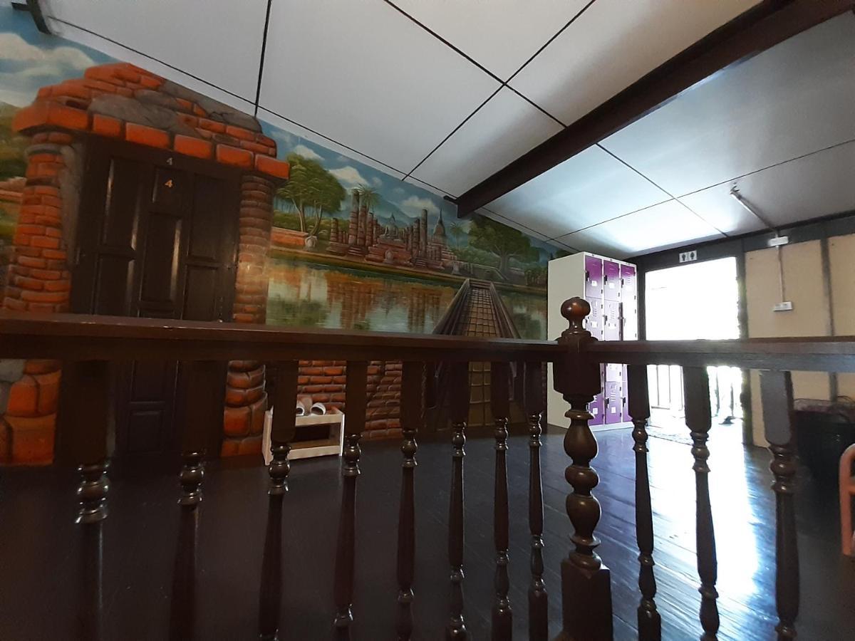 Resting Place Hostel Mueang Kao Екстериор снимка